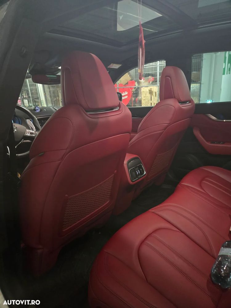 Maserati Levante Diesel Q4 GranSport - 13