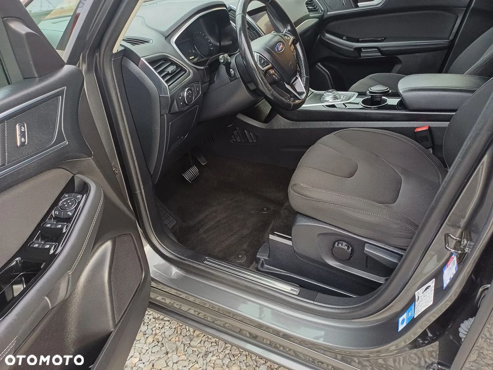 Ford S-Max - 23