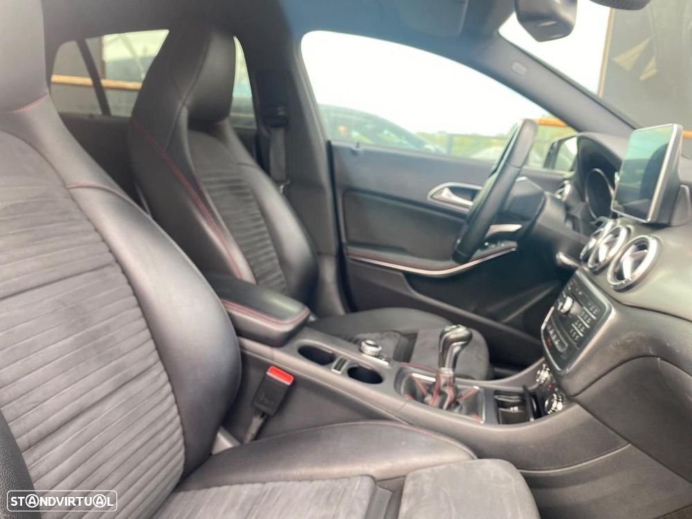 Mercedes-Benz CLA 180 d Shooting Brake - 25
