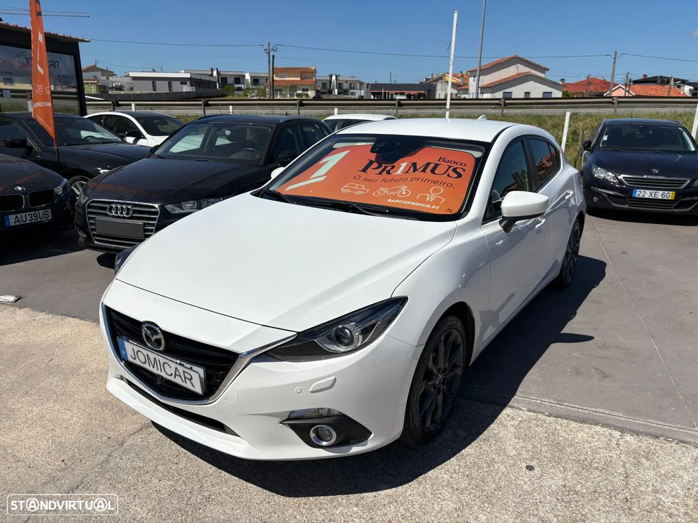 Mazda 3 Hatchback 1.5 Sky-D Evolve HS - 2