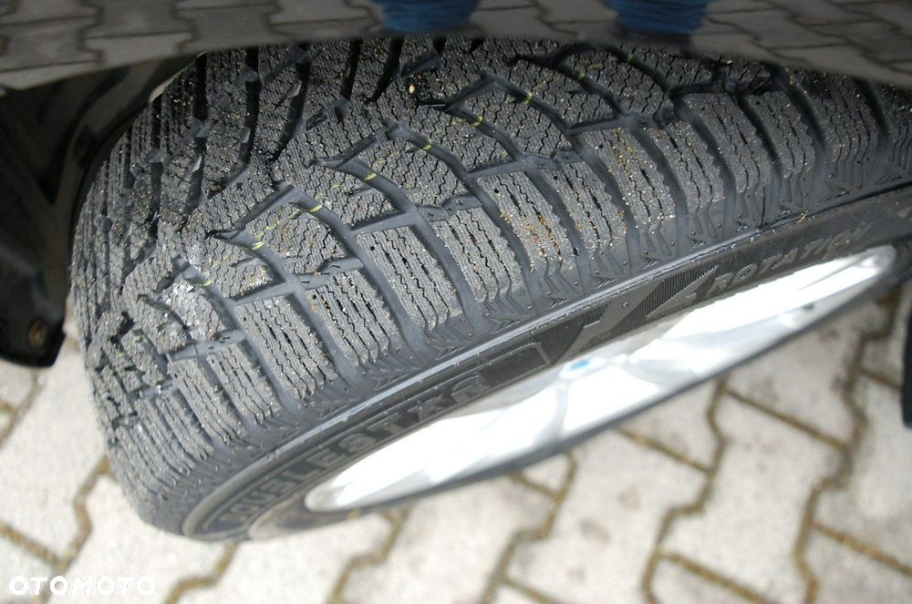 BMW Seria 3 - 8