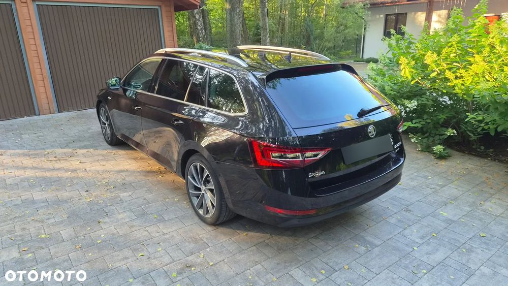 Skoda Superb 2.0 TDI 4x4 L&K DSG - 7