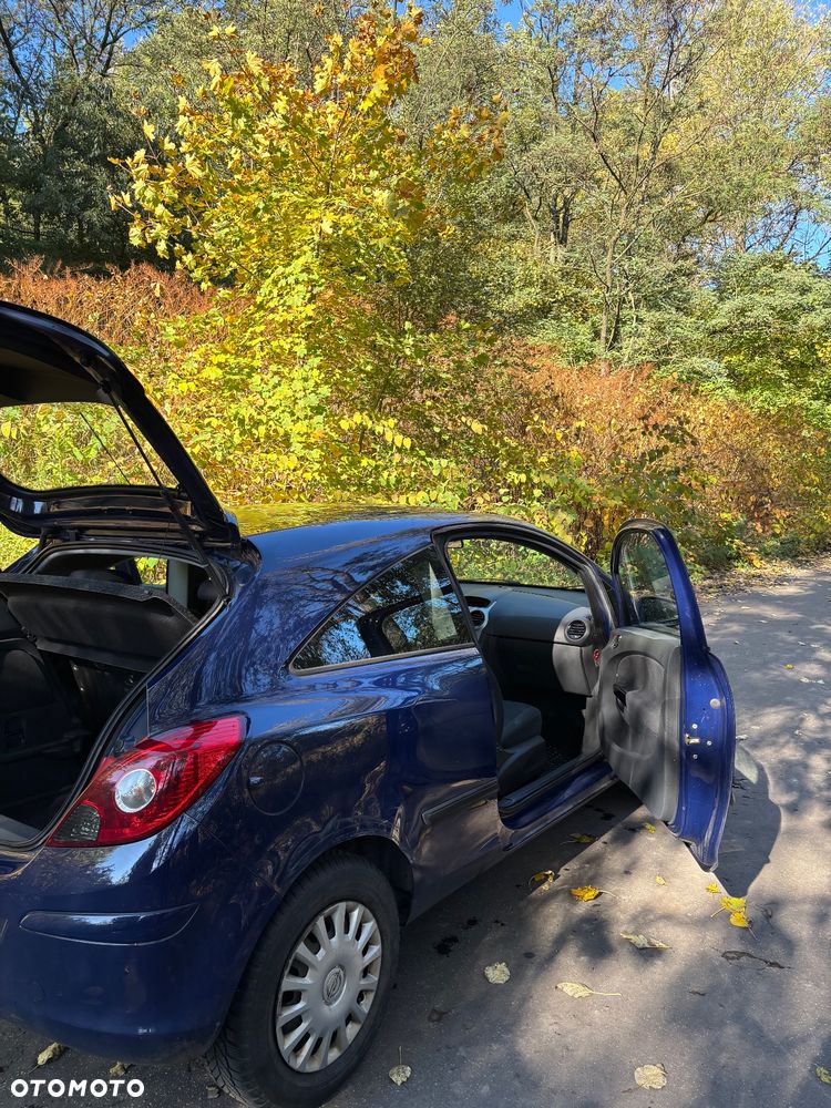 Opel Corsa - 24