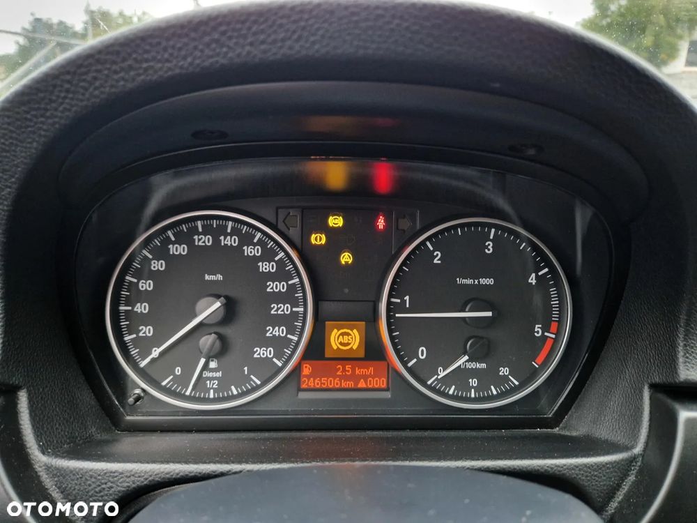 BMW Seria 3 320d - 27