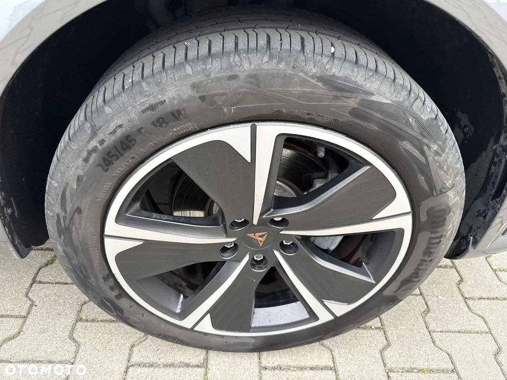 Cupra Formentor 1.4 e-Hybrid DSG - 20