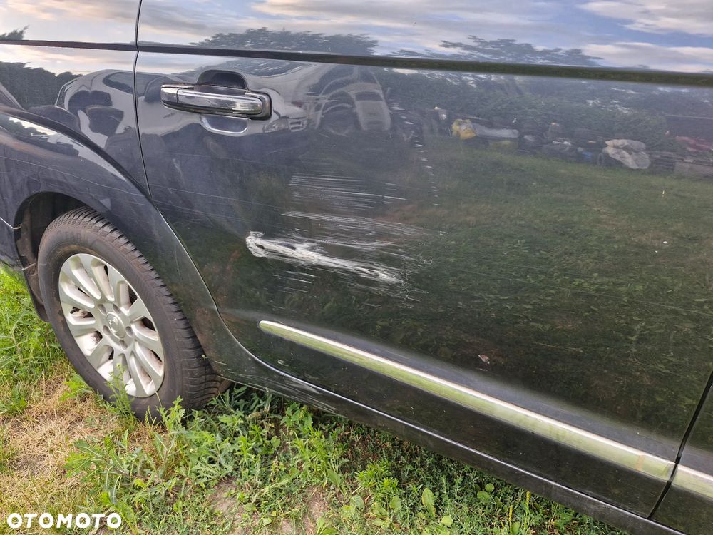 SsangYong/KGM Rodius 200 e-XDi Crystal Plus - 5