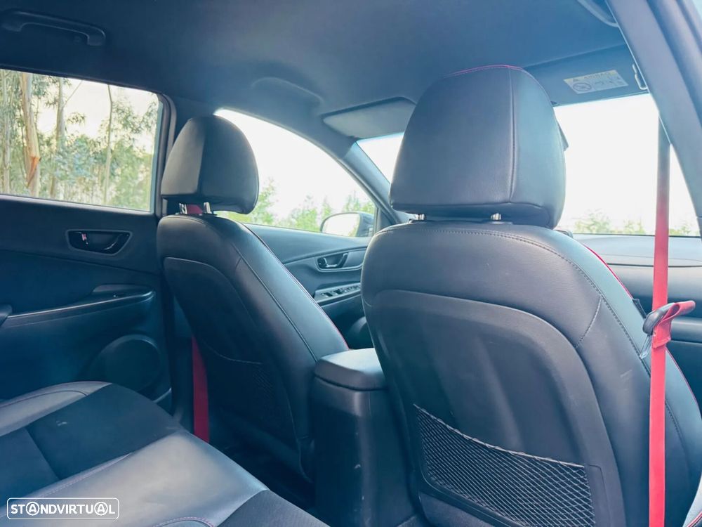 Hyundai Kauai 1.0 T-GDi Premium Pele/Tec.Vermelho - 43