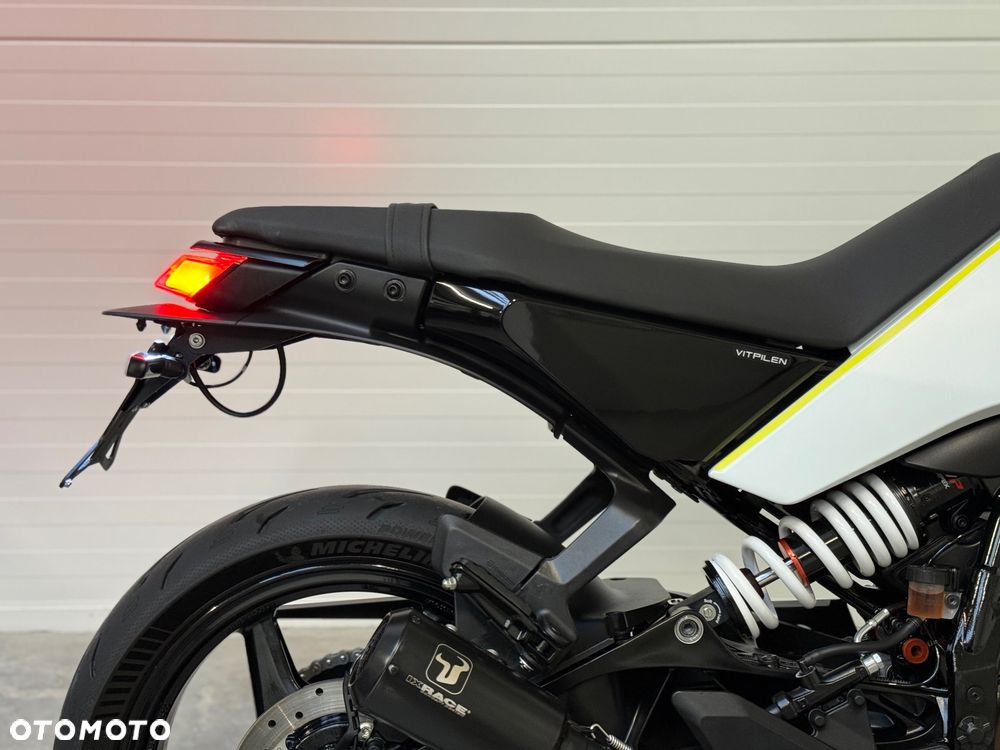 Husqvarna Vitpilen - 18