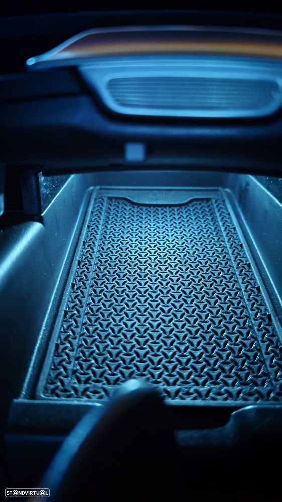 Mercedes-Benz E 300 e Station - 21