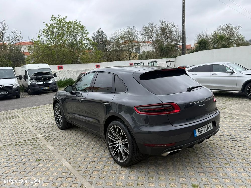 Porsche Macan - 10