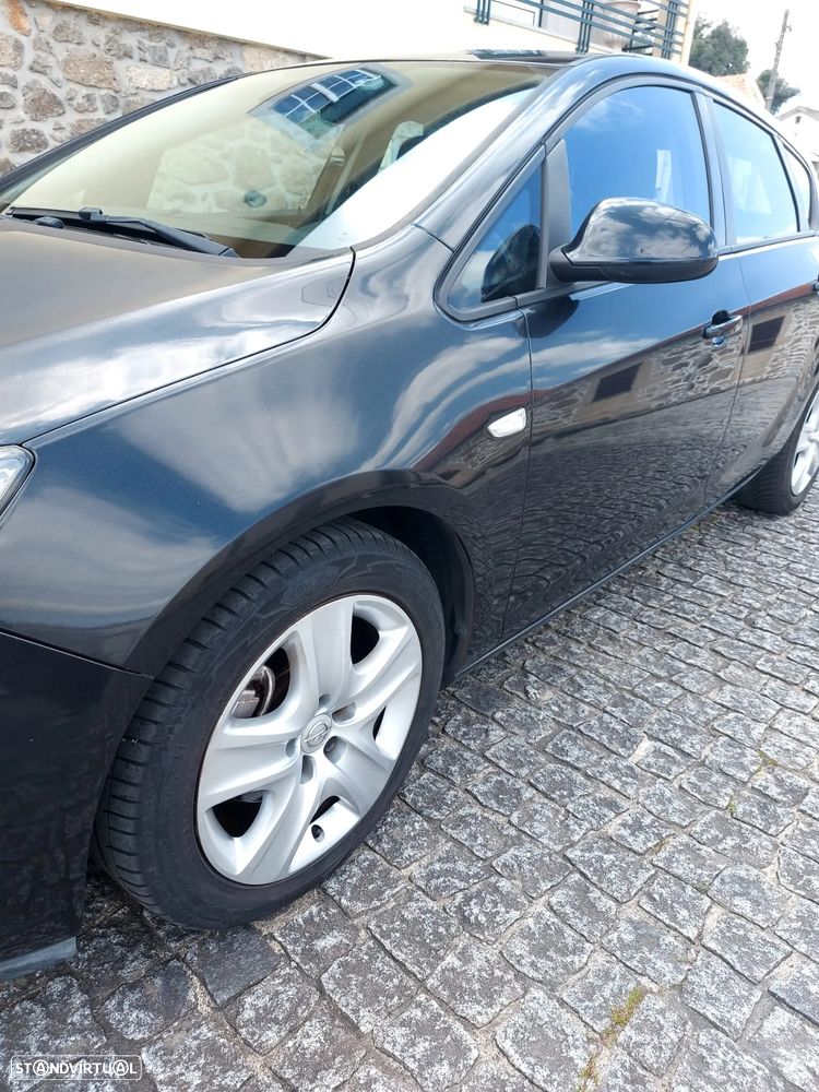 Opel Astra 1.7 CDTI DPF ecoFLEX S&S Sport - 18
