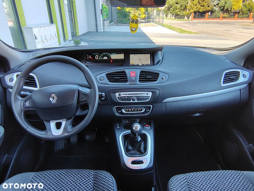 Renault Grand Scenic 1.6 16V 110 Expression - 9