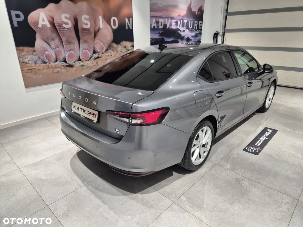Skoda Superb 1.5 TSI mHEV Selection DSG - 27