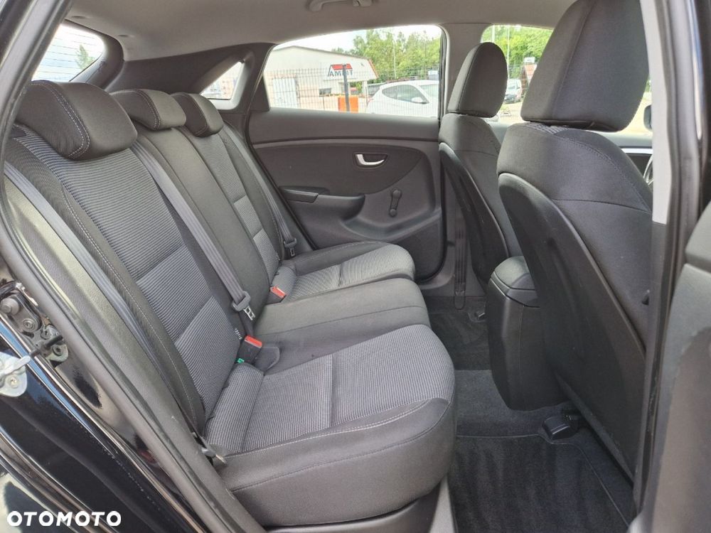 Hyundai i30 1.6 GDI Style - 18