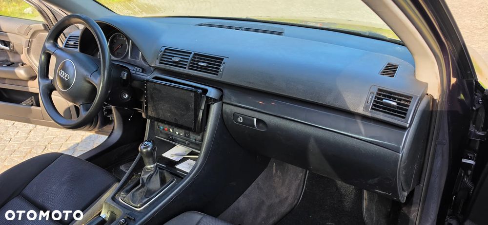 Audi A4 Limousine 2 - 12