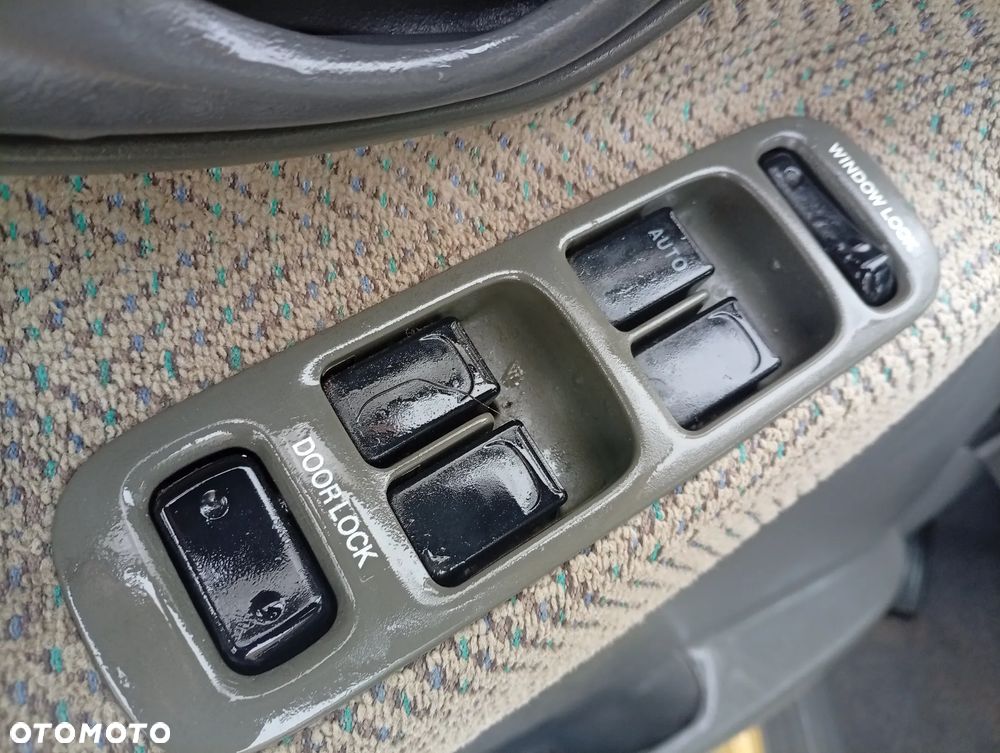 Suzuki Grand Vitara - 16