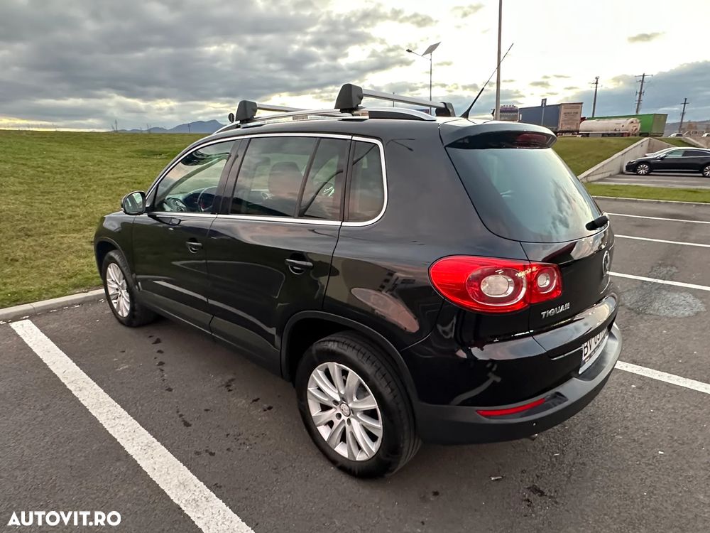 Volkswagen Tiguan - 14