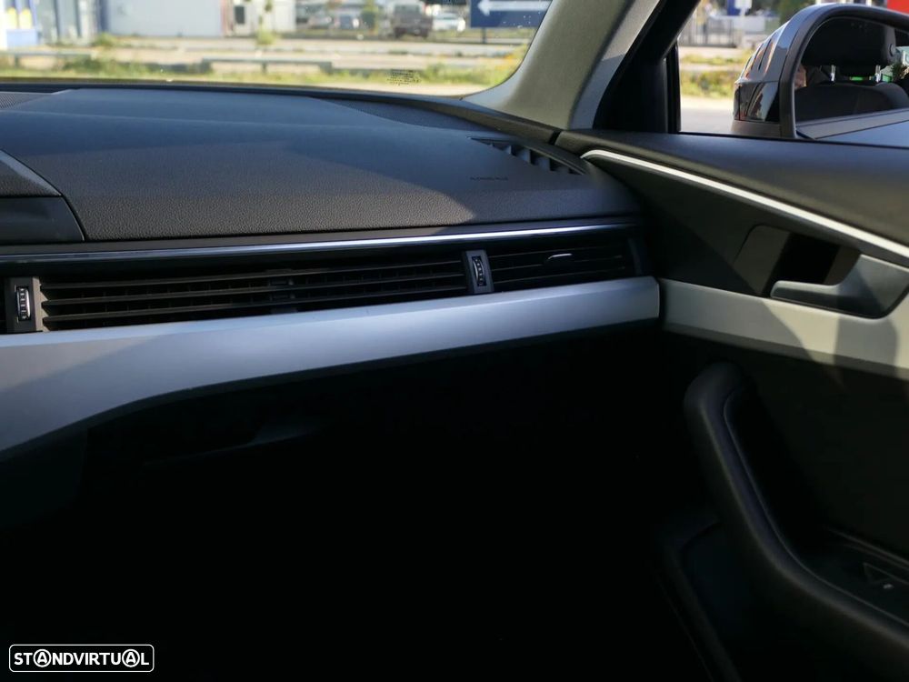 Audi A4 Avant 2.0 TDI - 35