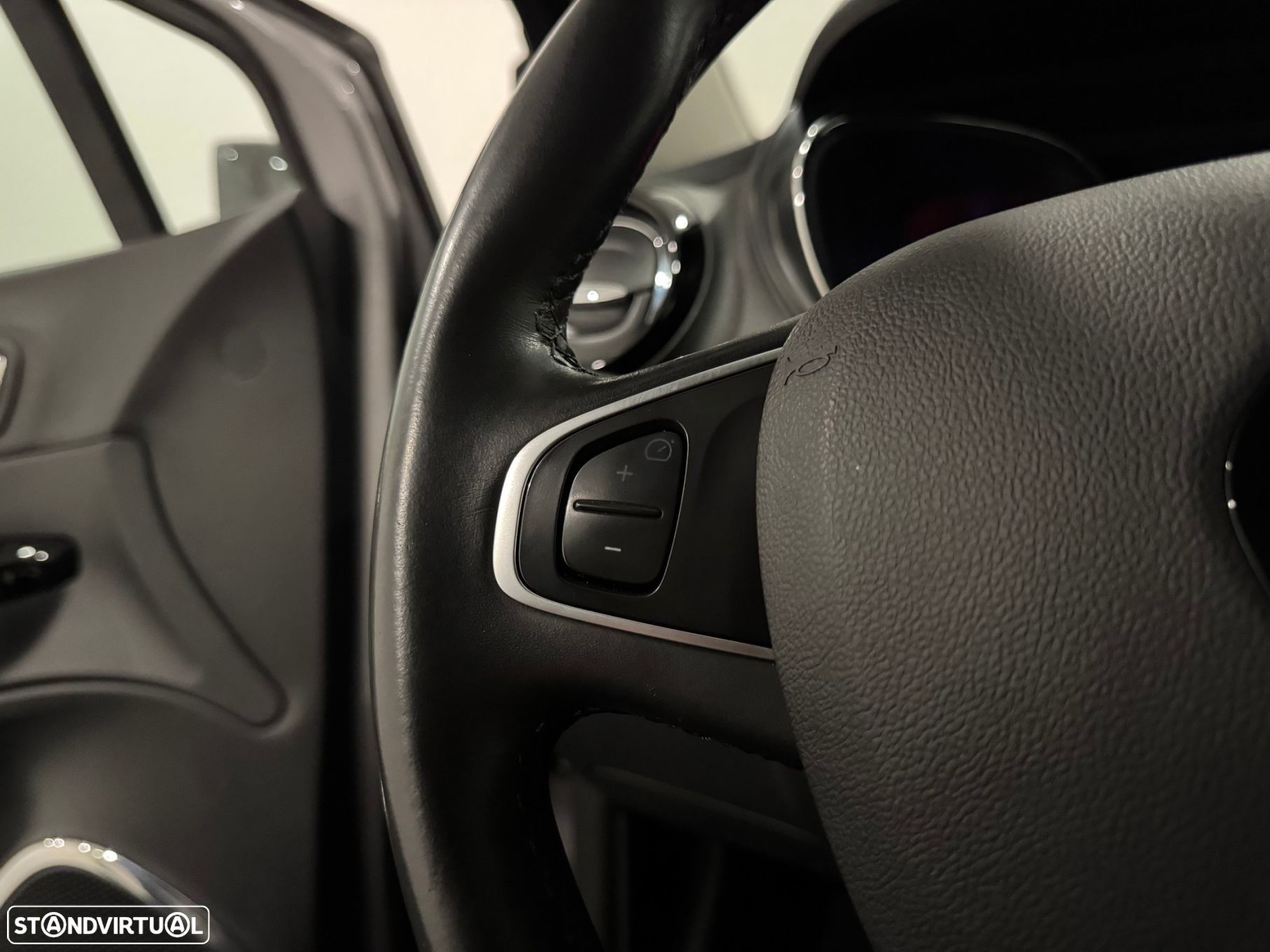 Renault Captur 0.9 TCE Exclusive - 43