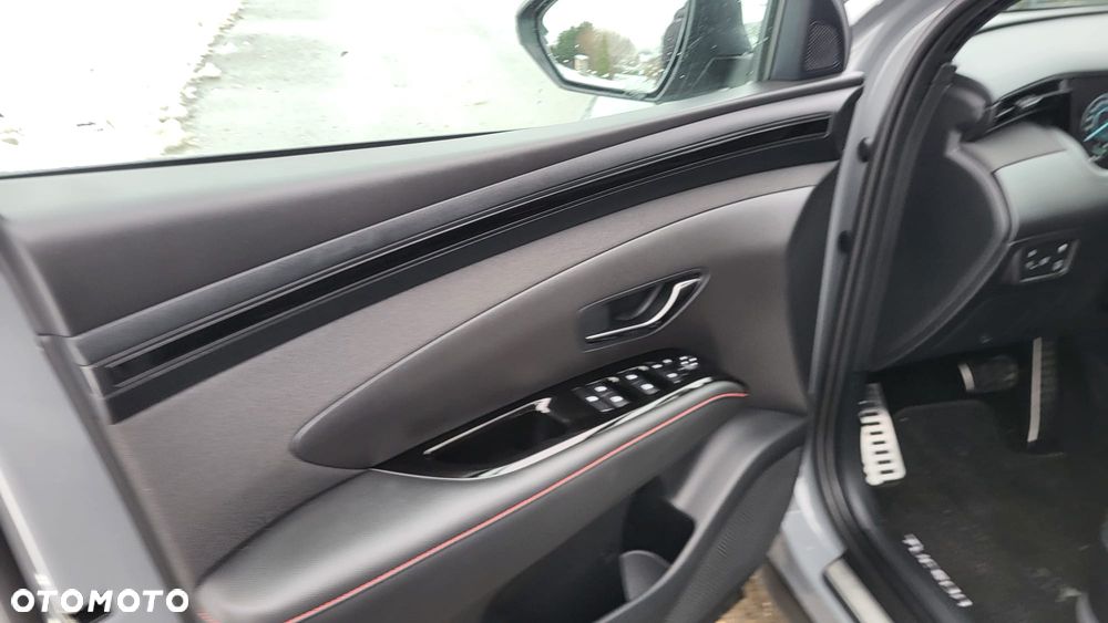 Hyundai Tucson 1.6 T-GDi HEV N Line 2WD - 17