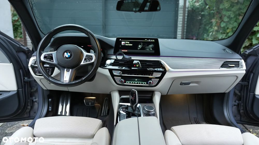 BMW Seria 5 540d xDrive Luxury Line - 21