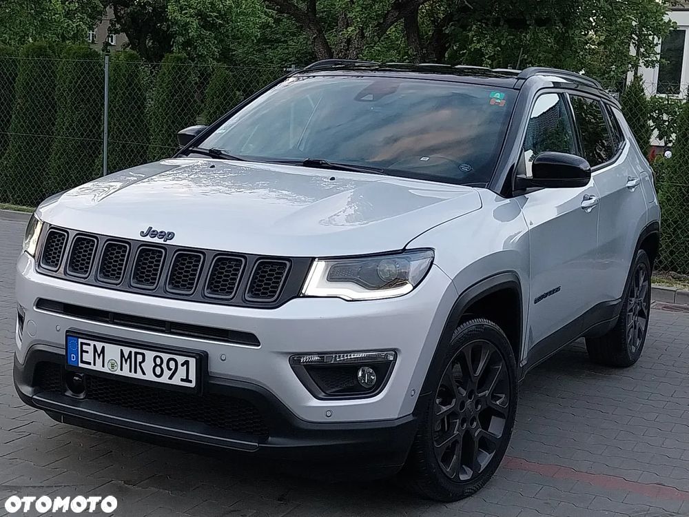 Jeep Compass - 1