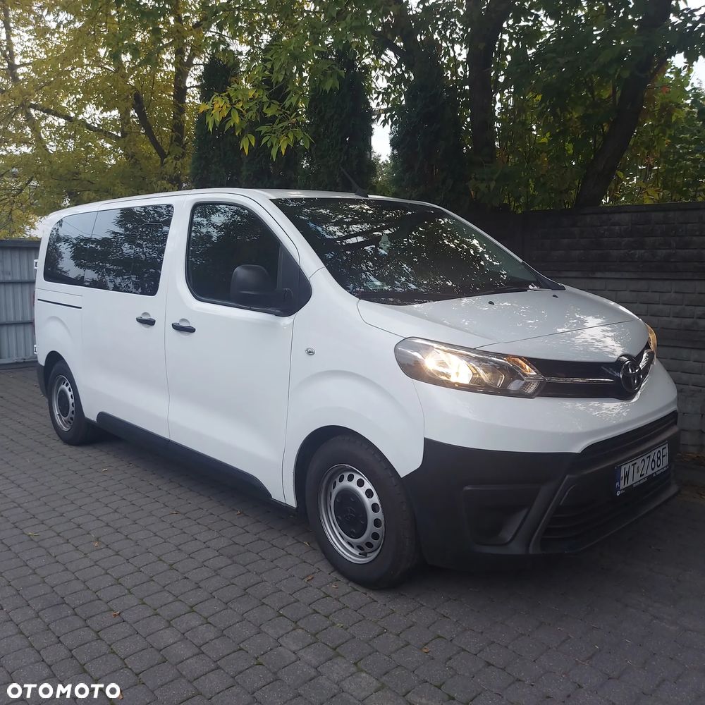 Toyota ProAce Kombi 1.5 D-4D Compact 2,6t - 2