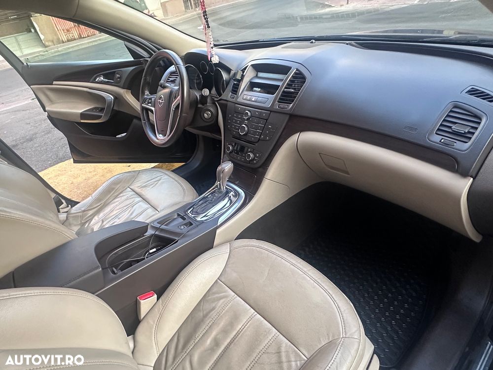 Opel Insignia 2.0 CDTI Sport Aut. - 13