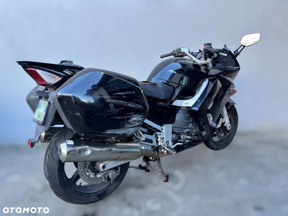 Yamaha FJR - 3