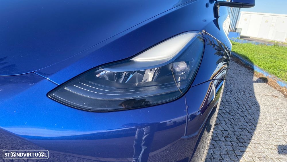 Tesla Model Y Long Range Tração Integral - 19