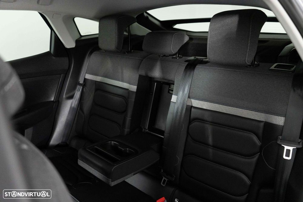 Citroën C4 1.2 PureTech Shine EAT8 - 11