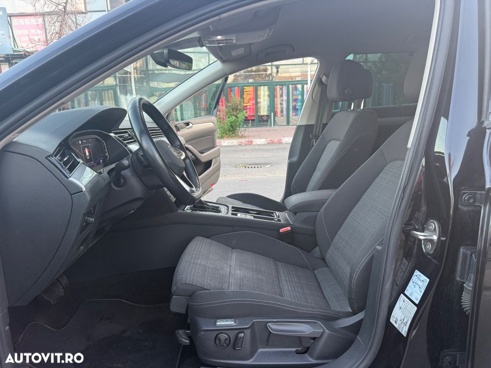 Volkswagen Passat 2.0 TDI DSG (BlueMotion Technology) Comfortline - 29