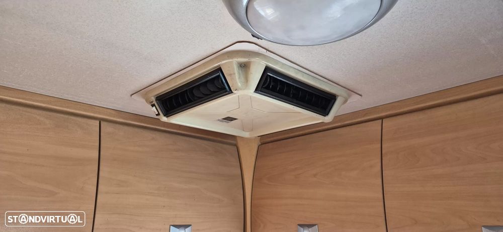 Challenger 101 CITROEN JUMPER 2.3 M-JET - CHALLENGER - 4 LUGARES - 4 DORMIDAS - 40