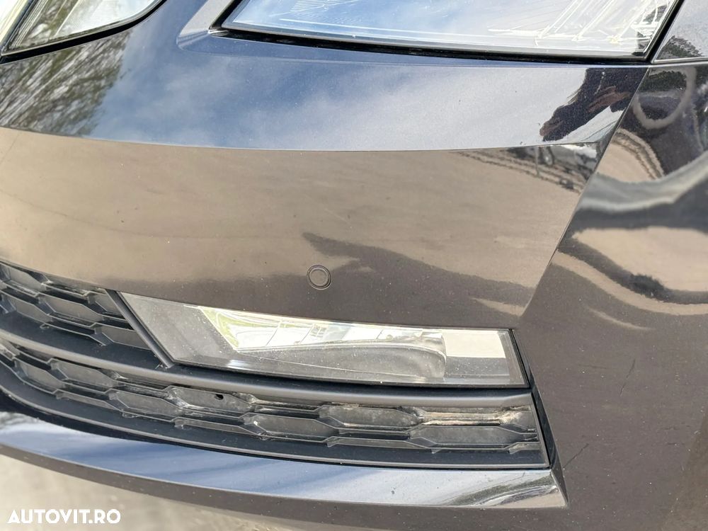 Skoda Octavia 1.6 TDI DSG Ambition - 13