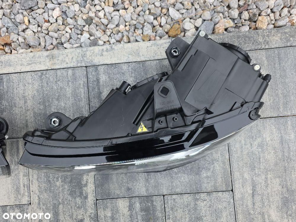 AUDI A3 S3 8V0 8V Lampy przód Bi-Xenon Led 8V0941005 8V0941006 - 7