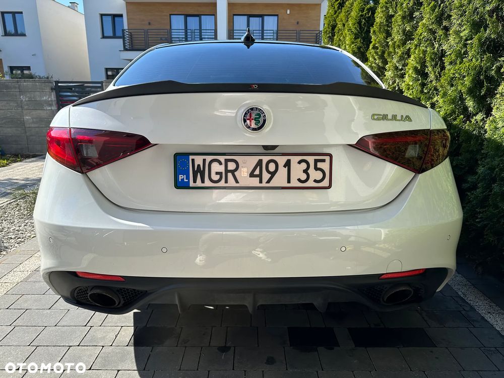 Alfa Romeo Giulia 2.0 Turbo 16V AT8 Veloce Ti - 7