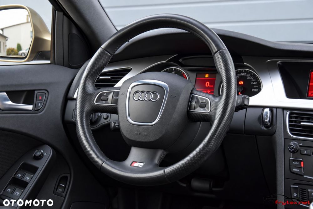 Audi A4 Limousine - 27