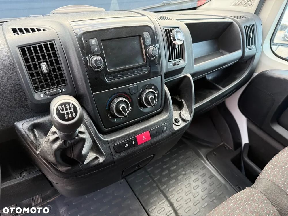 Peugeot BOXER 2.2HDI - 13