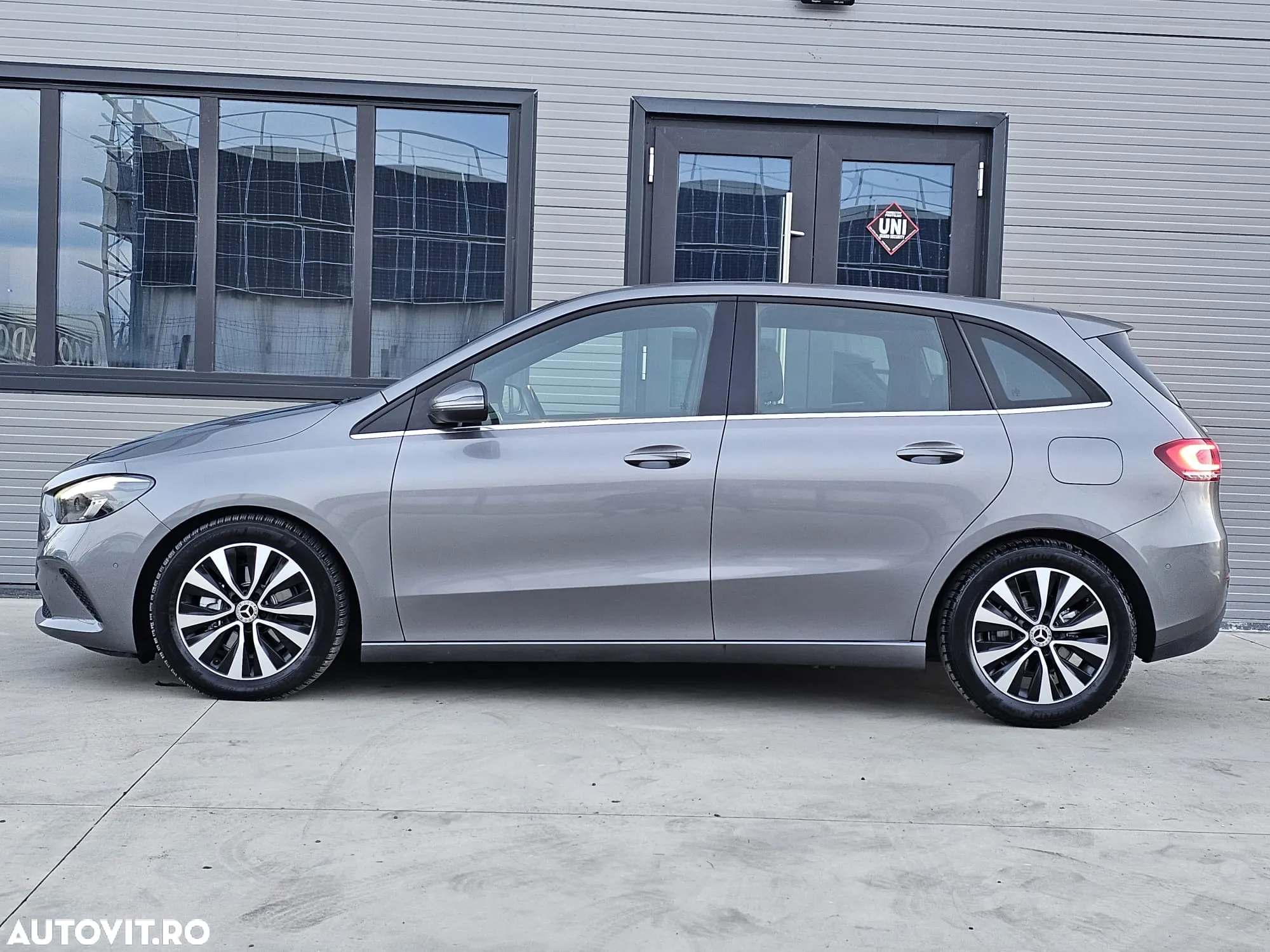 Mercedes-Benz B 180 d 8G-DCT Style - 7