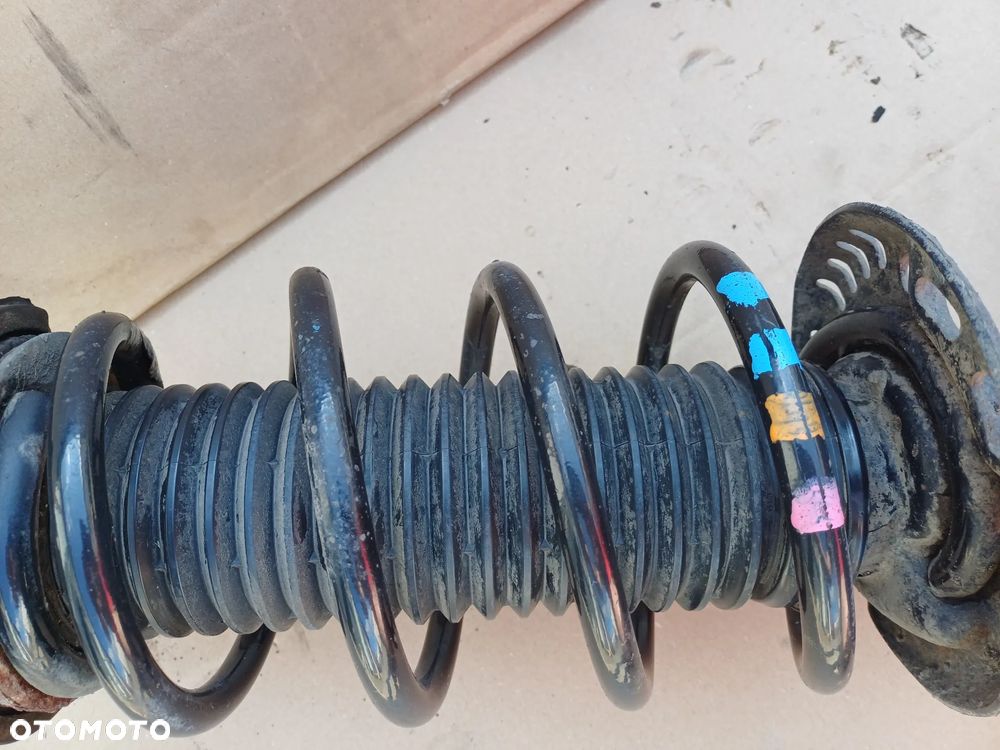 Mcpherson zwrotnica lewa Audi A3 8P Golf V Touran Octavia II Leon II - 10