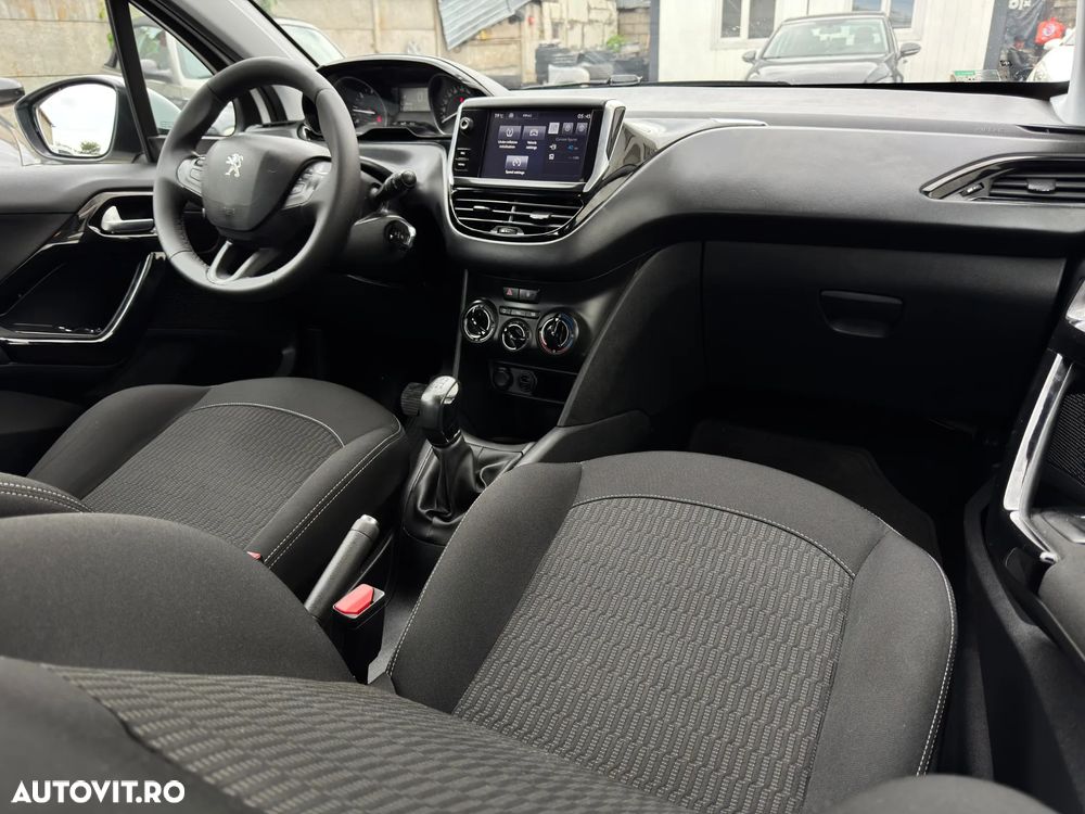 Peugeot 208 1.6 BlueHDi FAP Active - 5