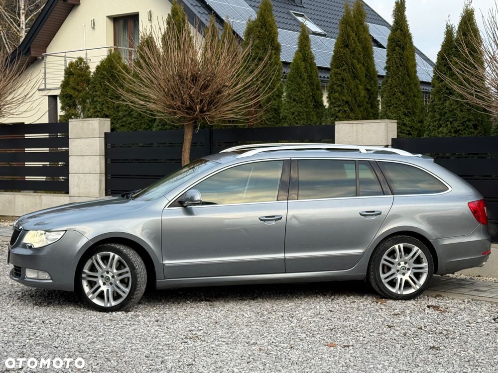 Skoda Superb 3.6 V6 4x4 DSG Ambition - 3