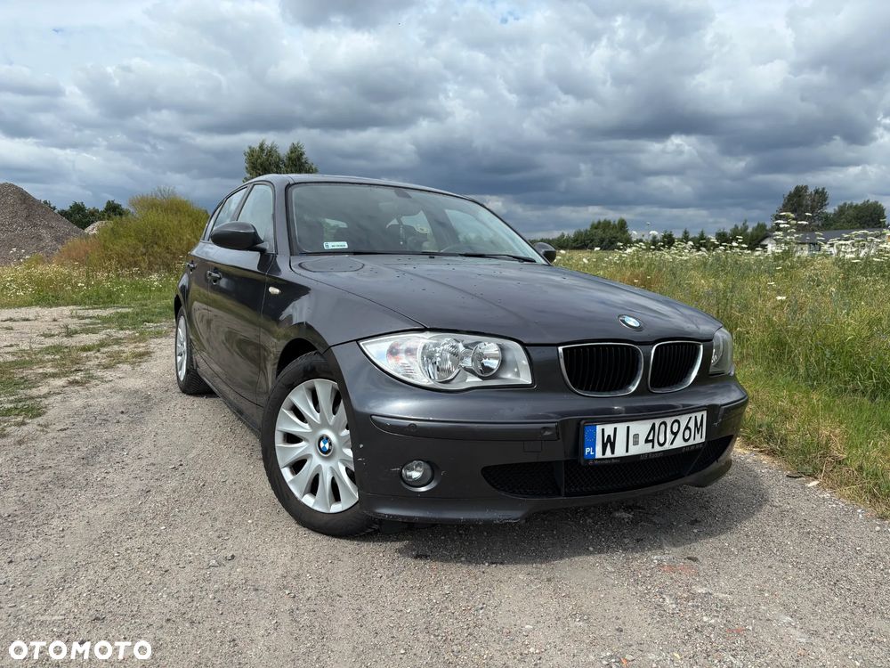 BMW Seria 1 116i - 1