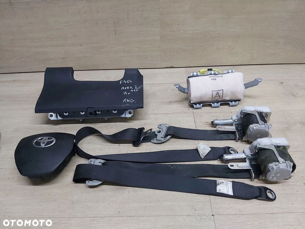 Toyota Auris II Air bag poduszka kierowcy deska pas lewy prawy 15r - 1