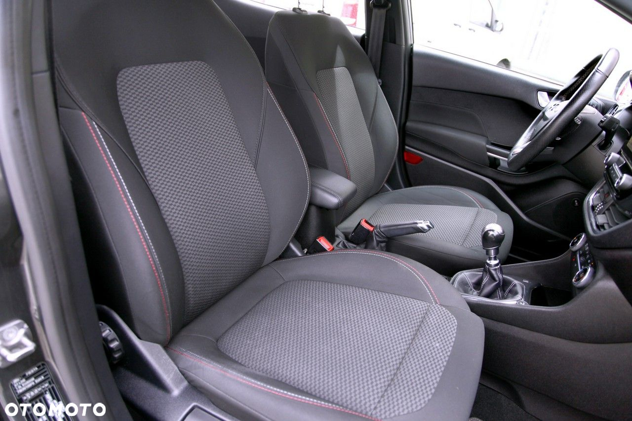 Ford Fiesta 1.0 EcoBoost Start-Stop ST-LINE - 13