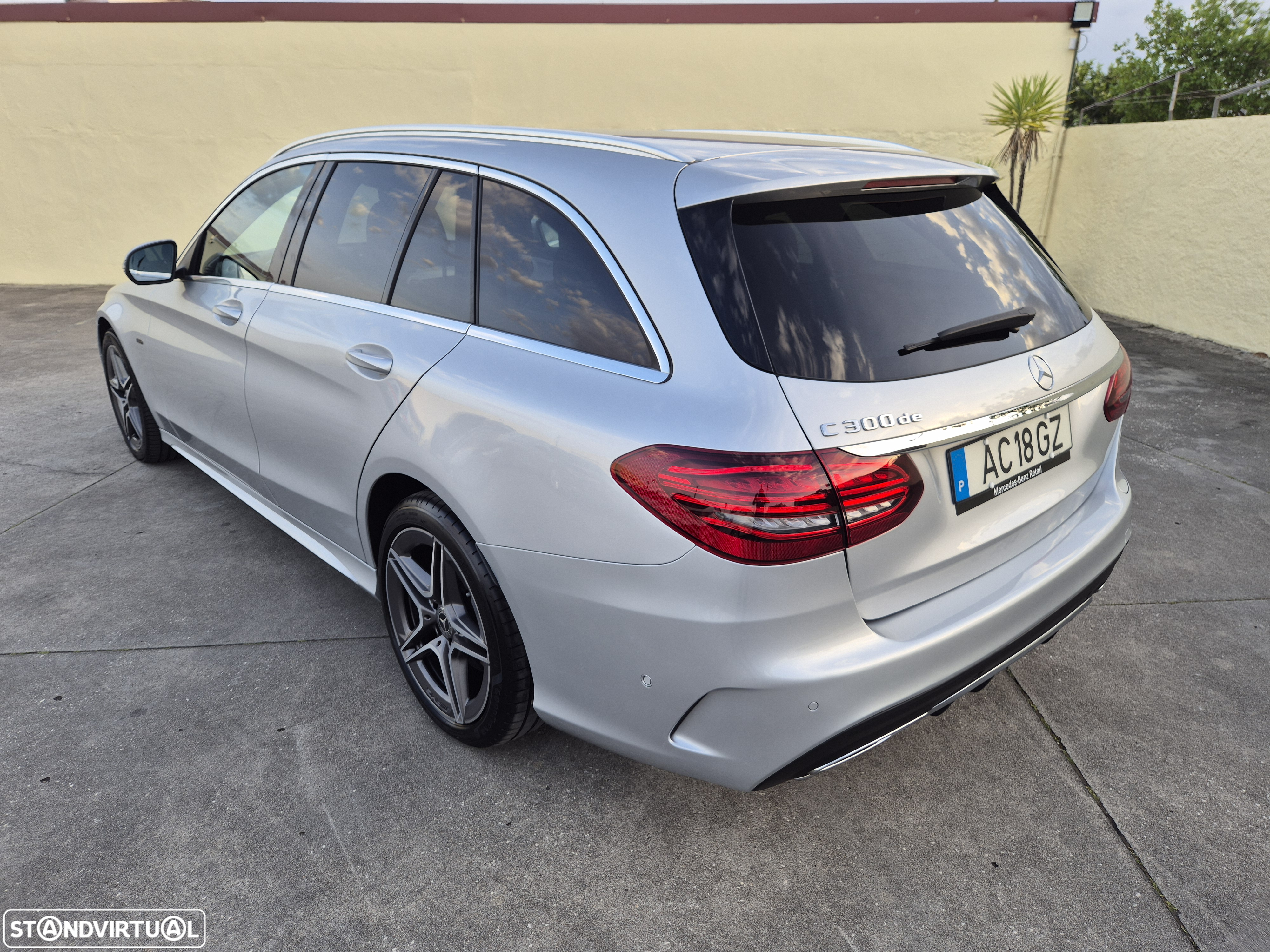 Mercedes-Benz C 300 de AMG Line - 3