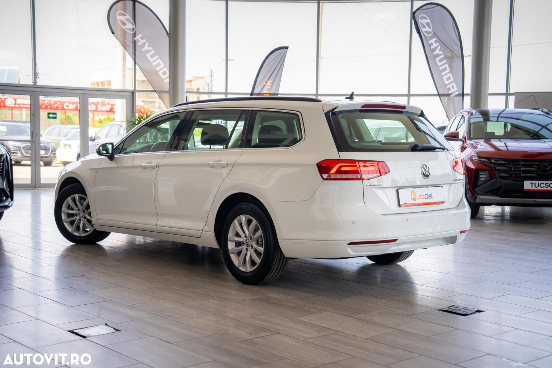 Volkswagen Passat Variant 2.0 TDI DSG (BlueMotion Technology) Highline - 3