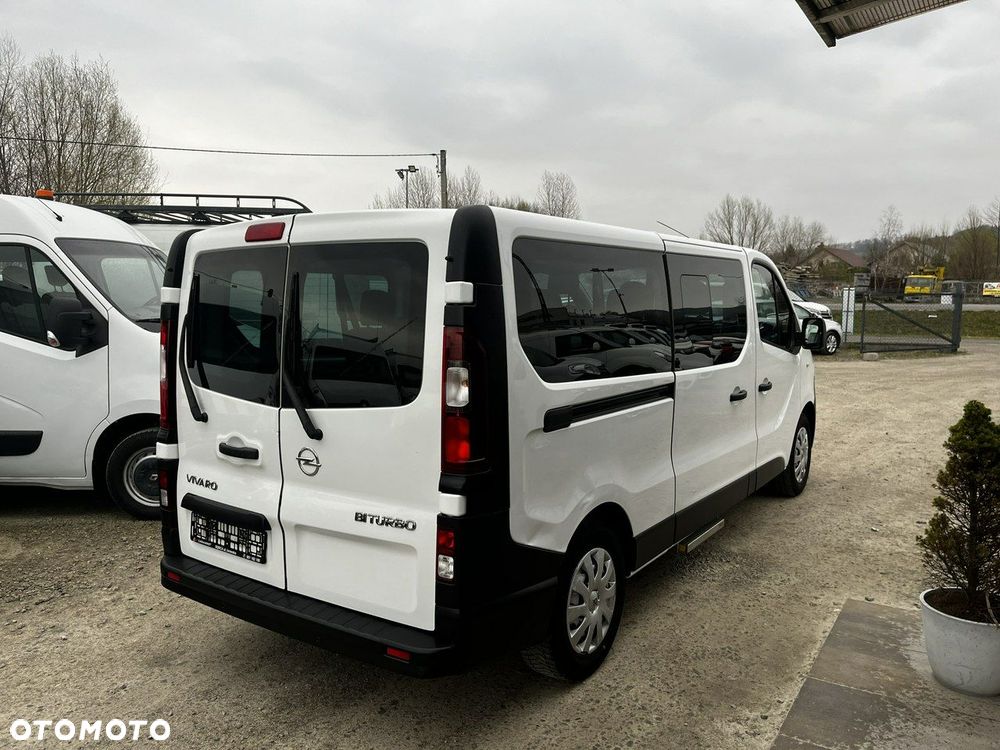 Opel Vivaro - 3
