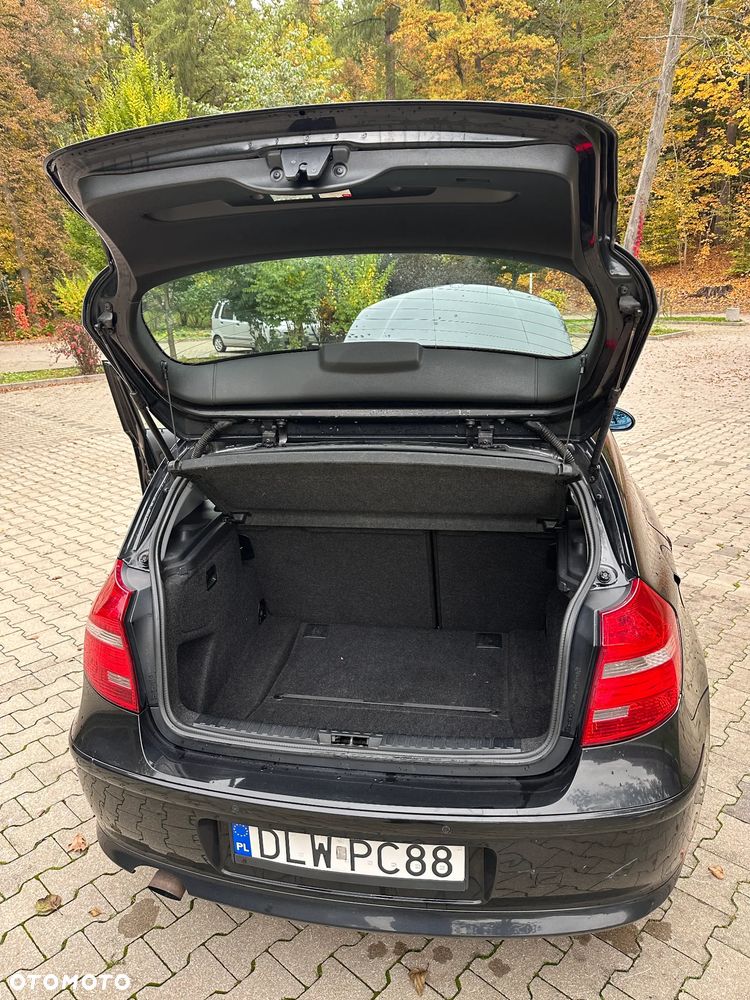 BMW Seria 1 - 18