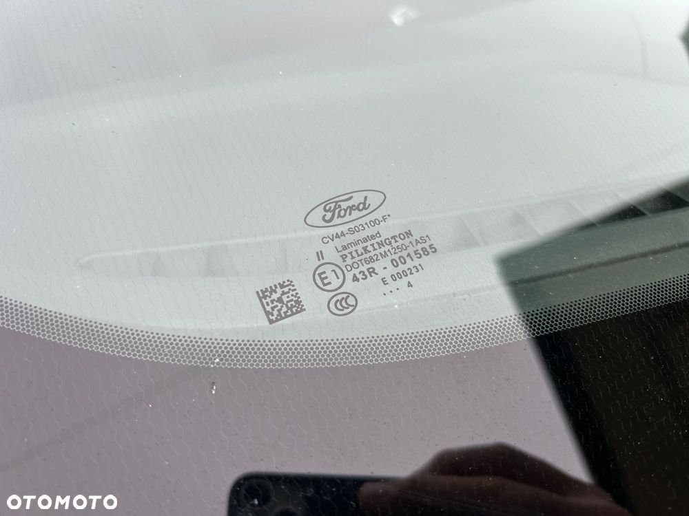 Ford Kuga 1.6 EcoBoost 2x4 Titanium - 13